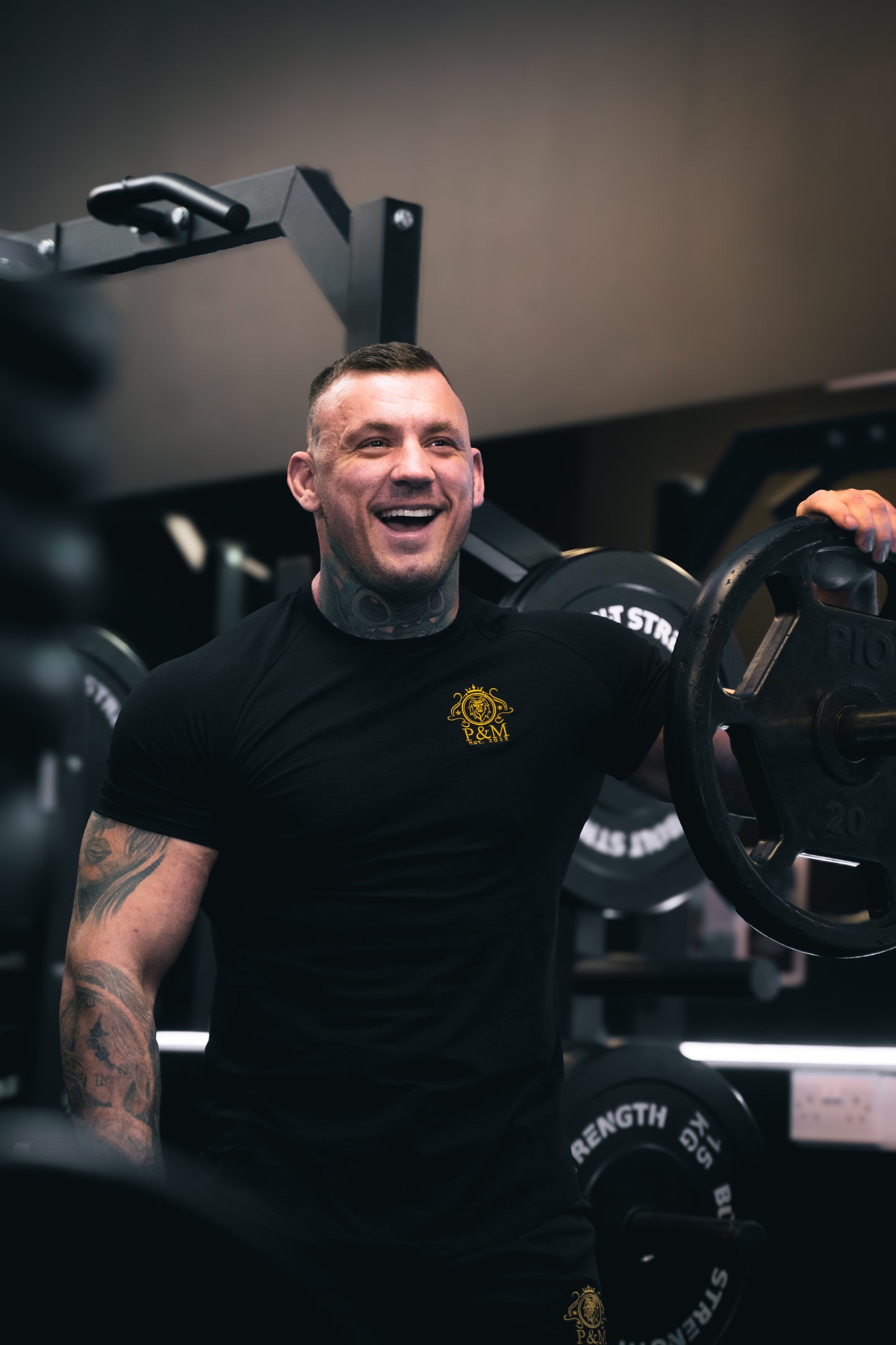 P&M | BLACK T SHIRT